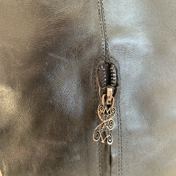 High fold over real leather upper and sole boots - Picture 6 of 10